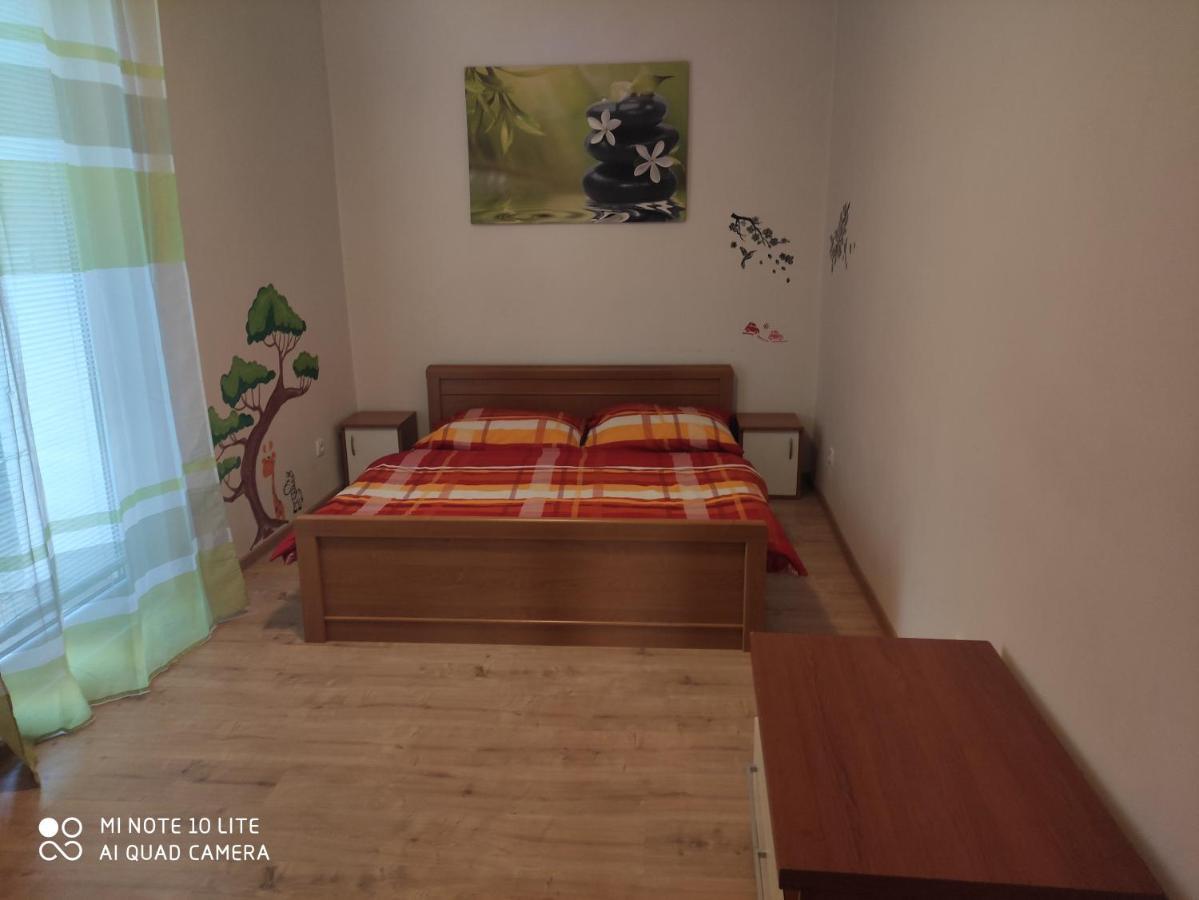 Apartman Lucky 5 Izbovy Rodinny Dom Εξωτερικό φωτογραφία