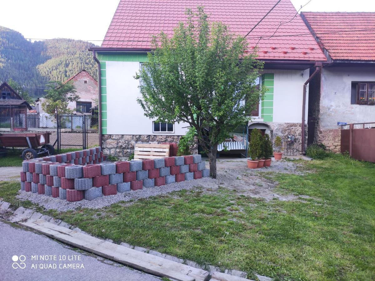 Apartman Lucky 5 Izbovy Rodinny Dom Εξωτερικό φωτογραφία