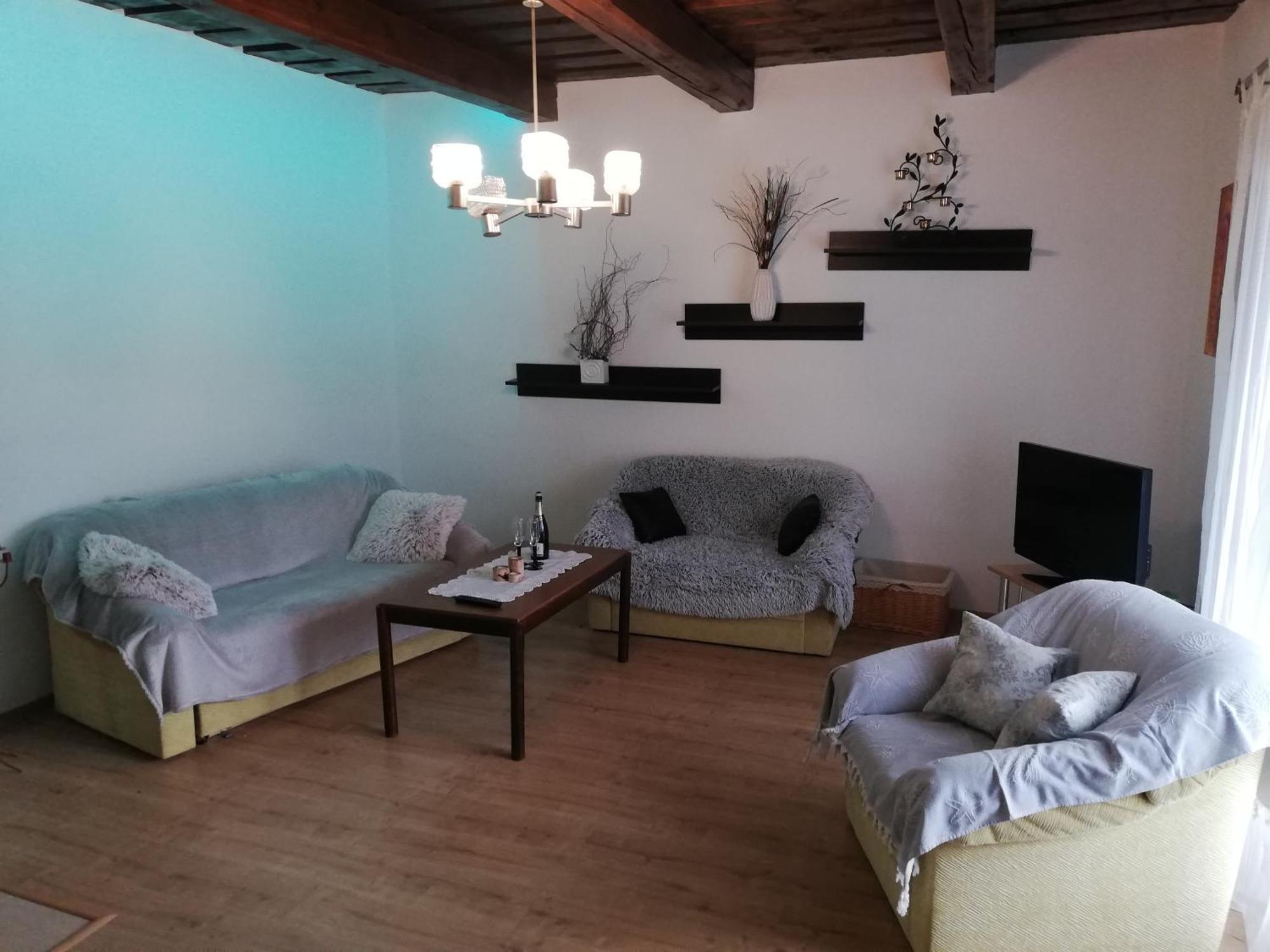 Apartman Lucky 5 Izbovy Rodinny Dom Εξωτερικό φωτογραφία